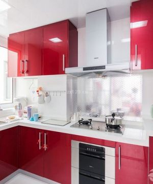 一居室厨房红色橱柜装修效果图片