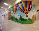 儿童医院过道背景墙装修效果图片欣赏 