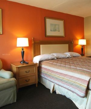 经典宾馆单间橙色墙面装修效果图片