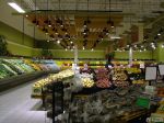 经典蔬菜超市木质吊顶装修效果图