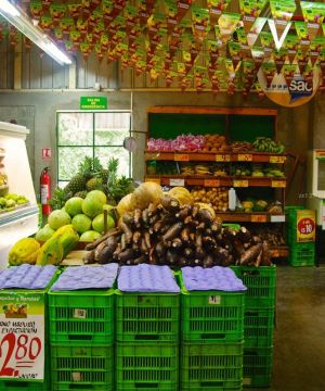 乡村风格蔬果超市装修效果图片