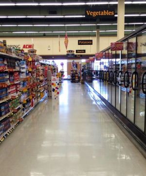 商场超市储物柜设计样板