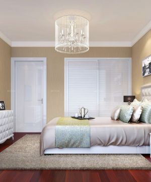 老式60平米小户型卧室壁纸装修设计效果图片