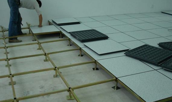 防静电地板多少钱一平米