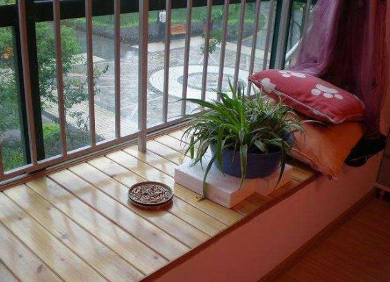 飘窗材料防腐木多少钱一平?防腐木有什么优点?