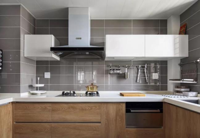 橱柜用什么门板比较好?门板多少钱?