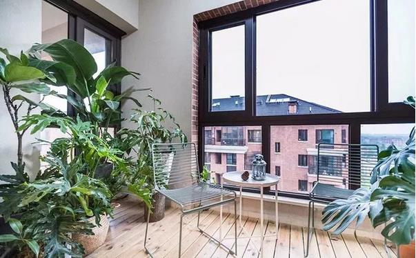 封闭式阳台优点及装修注意事项
