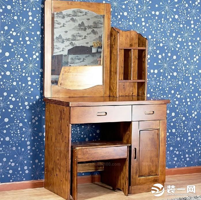 梳妆台镜子效果图