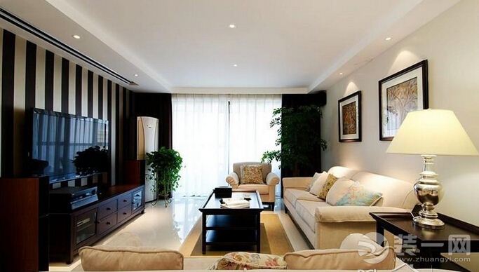 80后夫妻150平三居 现代简约风格浪漫婚房装修