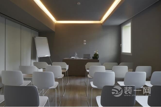 装修网分享国外装修设计案例意大利佛罗伦萨酒店装修效果图