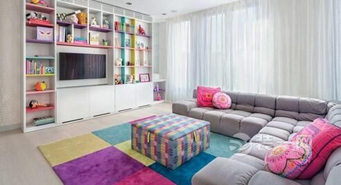 装修网国外装修设计欣赏案例保加利亚360°阁楼私人住宅