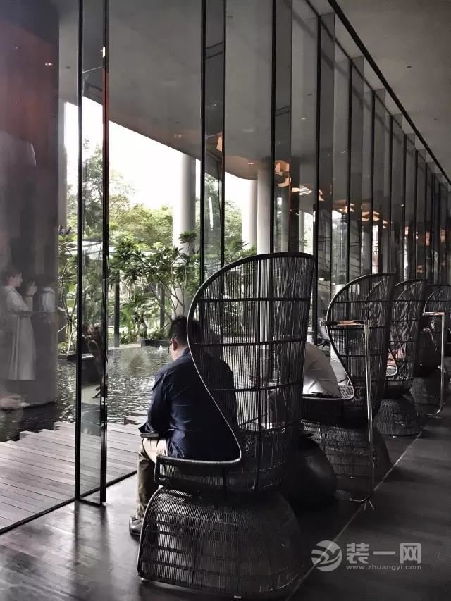 新加坡建筑的标杆设计将绿化融入进线条感十足的装修
