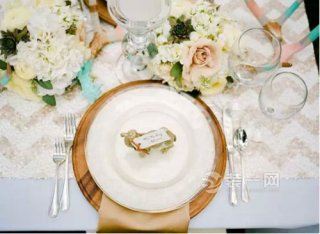 高逼格婚礼餐桌装饰设计 高逼格婚礼餐桌装饰设计