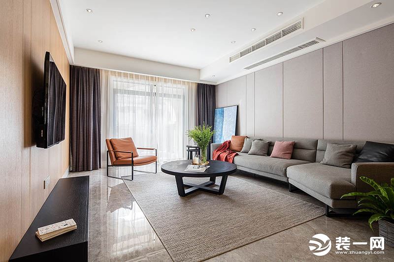 原木色客餐厅装修有格调 108㎡现代简约风格装修