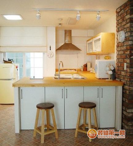 自己动手DIY翻新厨房 陈旧空间变身清新厨房