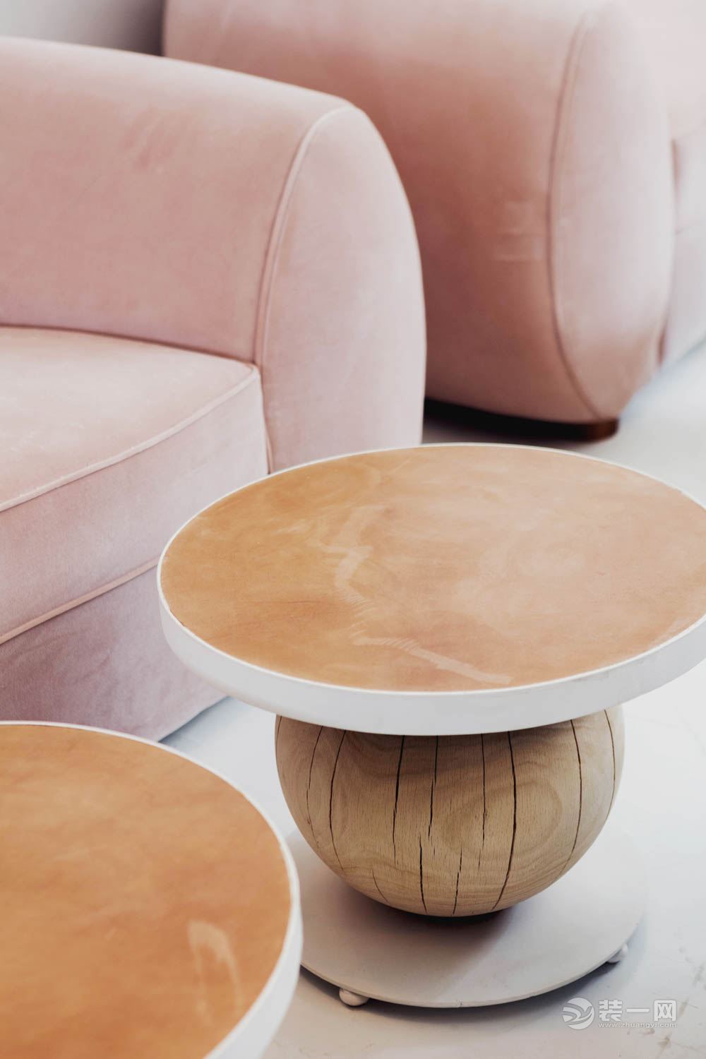 国外装修案例装修网分享旧房改造案例防局爆改潮人餐厅超惊艳