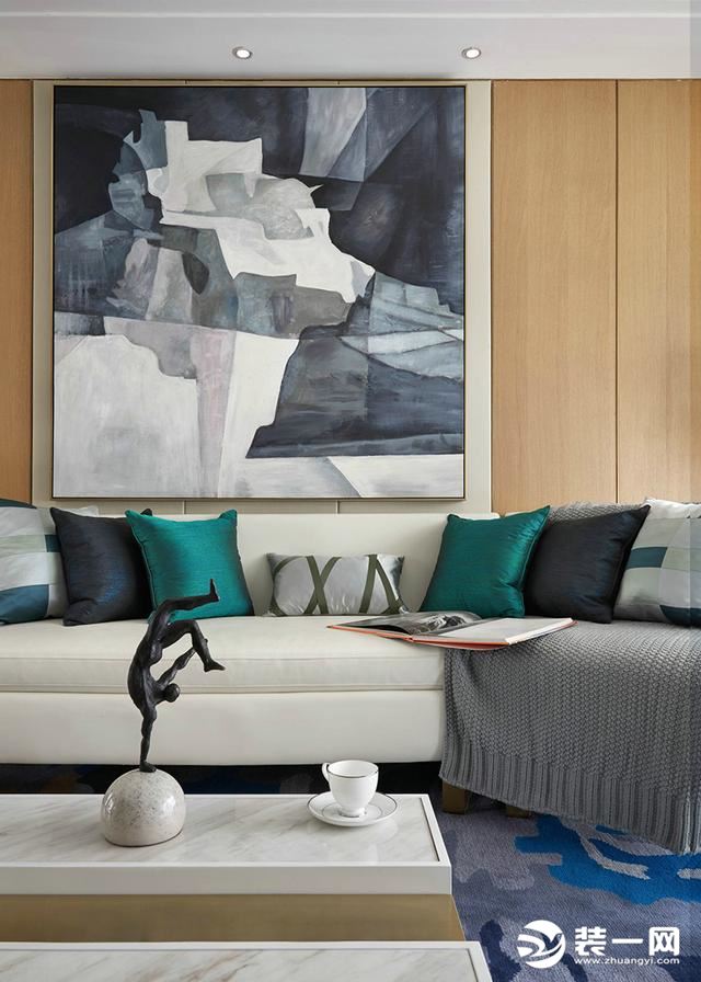 现代三居室装修实景