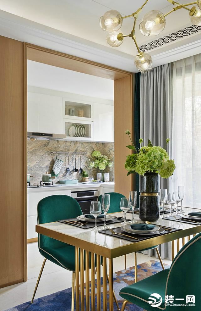 现代风格餐厅装修效果图