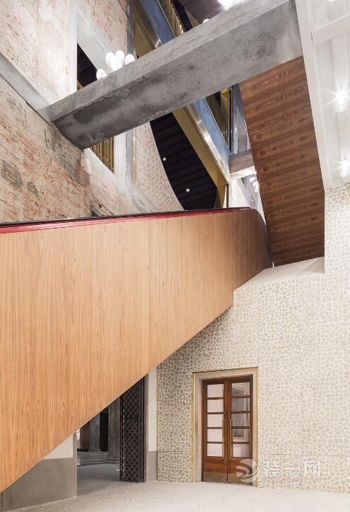 老房改建芳达科大厦改建