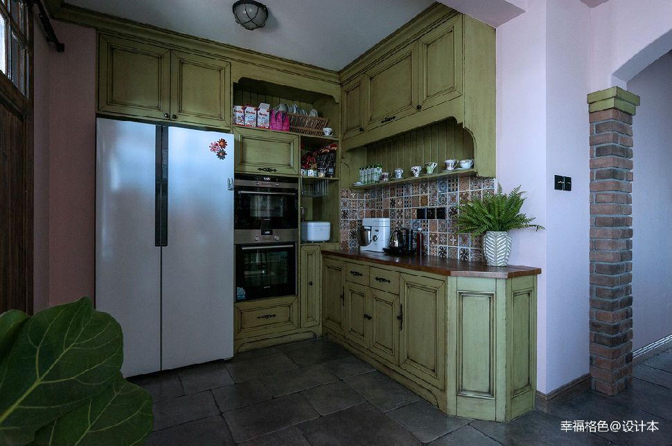 厨房厨柜的高度 厨柜门用什么材料