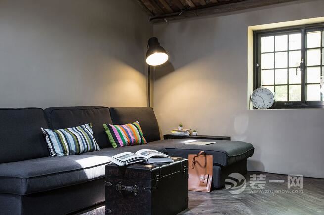 旧房翻新改造重庆装修公司打造怀旧工业风格室内设计 旧房翻新改造重庆装修公司打造怀旧工业风格室内设计