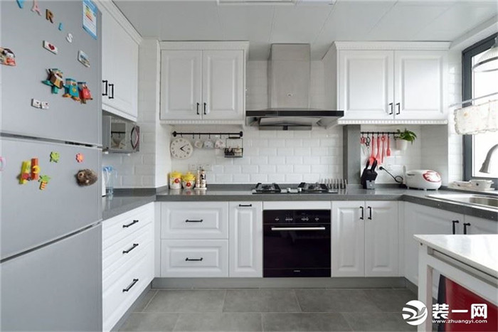 三房两厅两卫装修图美式风格厨房 三房两厅两卫装修图美式风格厨房