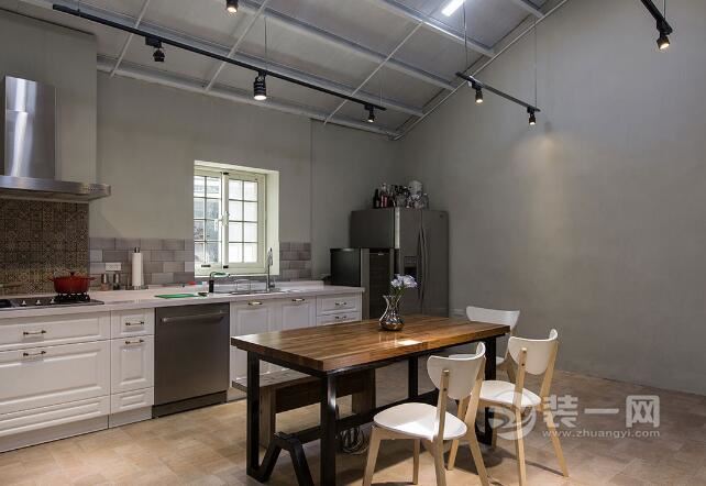 旧房翻新改造重庆装修公司打造怀旧工业风格室内设计 旧房翻新改造重庆装修公司打造怀旧工业风格室内设计