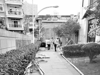 共有房屋遭某武汉装修公司强行装修 业主抵制终化解