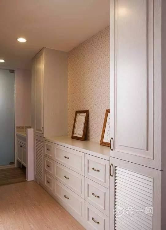 238平米美式复式装修设计实景图 238平米美式复式装修设计实景图