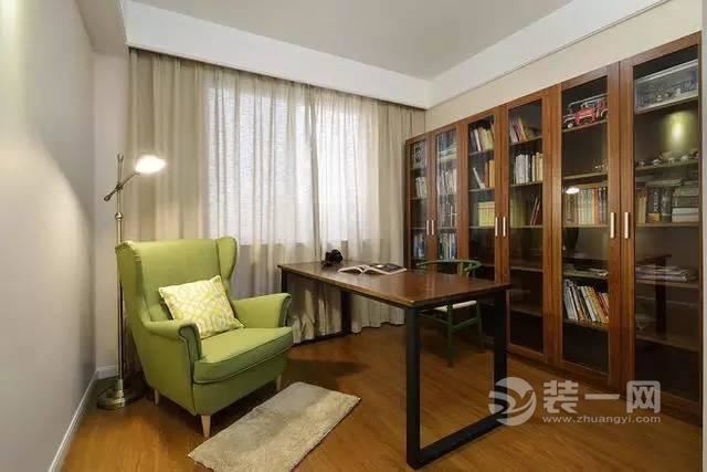 昆明万宏国际160平四居室装修案例20万现代简约风