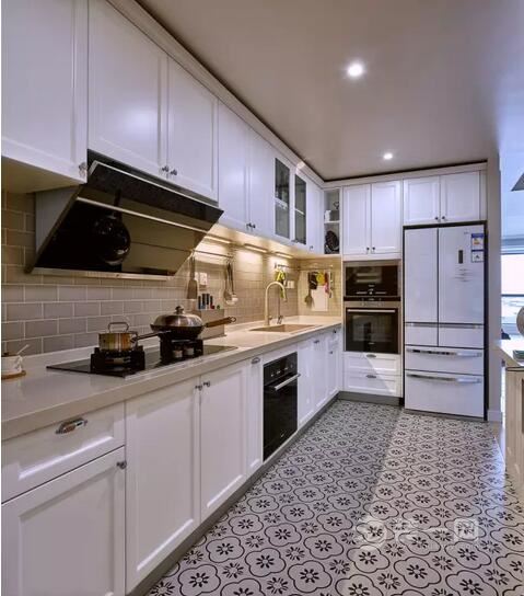 180平米简约美式风格家装实景图