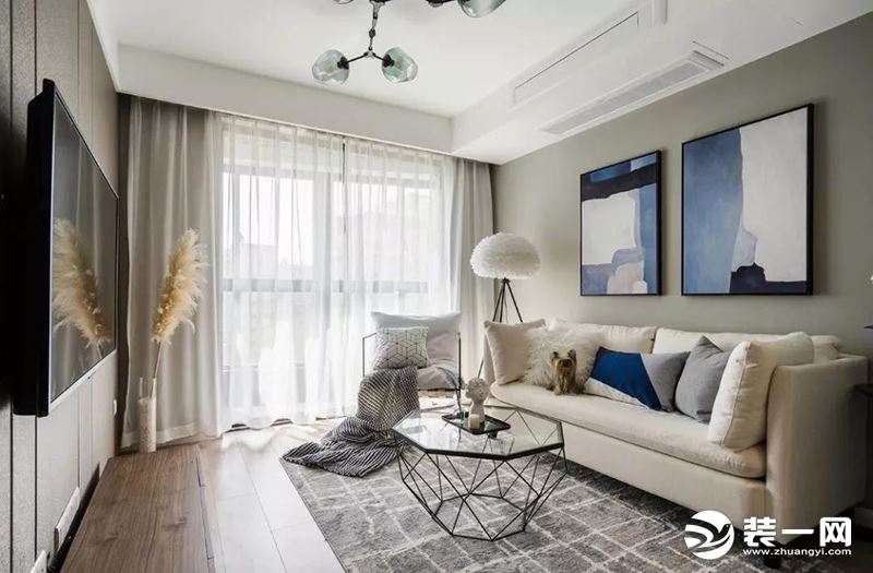 看昆明装饰公司如何利用93平米制造小夫妻的浪漫生活