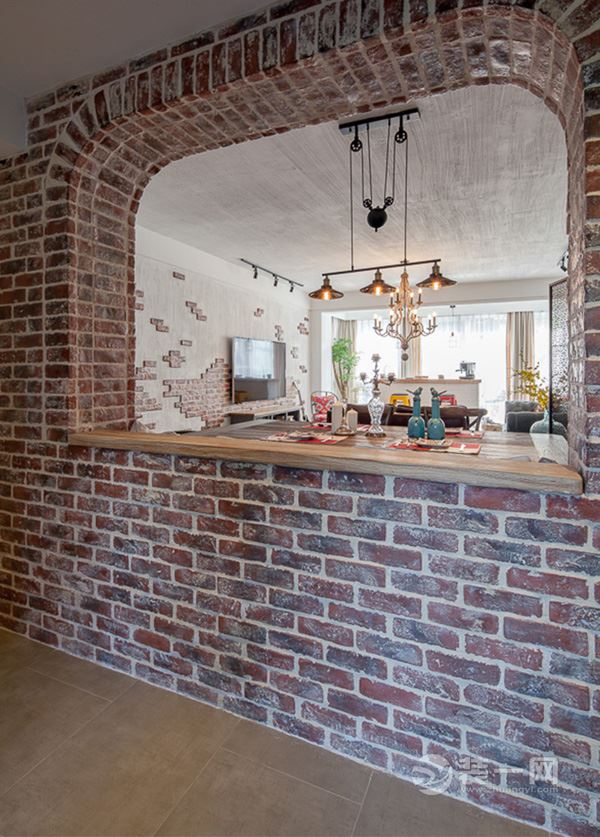 三居室老房变美式风格装修效果图