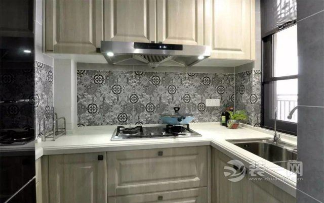 89㎡小三房现代美式风格装修设计色彩搭配层次十足 89㎡小三房现代美式风格装修设计色彩搭配层次十足