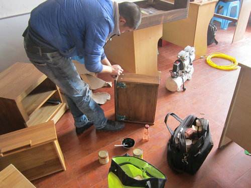 家具补漆的步骤方法 家具补漆注意事项