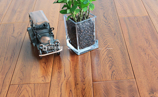 家庭装修中如何做好木地板验收？掌握这5个方法就够了
