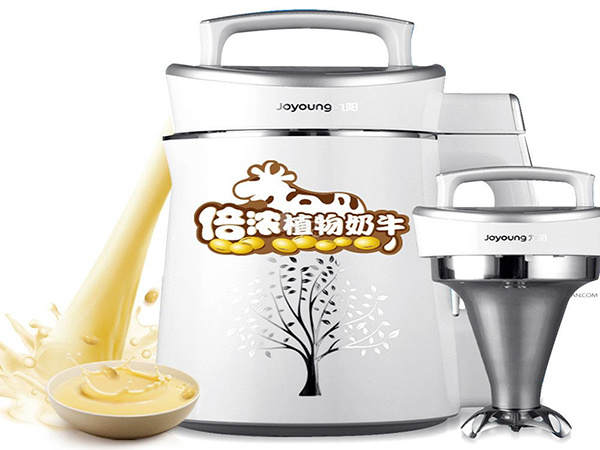 豆浆机选购小诀窍打磨新鲜嫩豆浆
