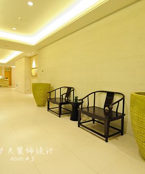 大型美容院走廊玄关装修图片