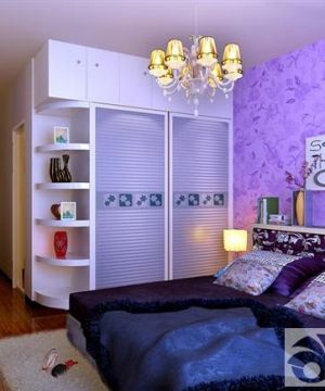 小型卧室装修花纹壁纸设计图片