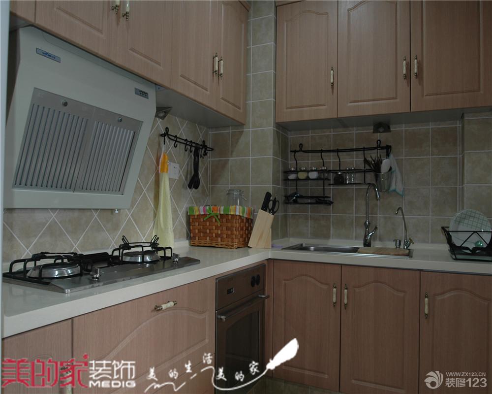 整体厨房挂件装修图片大全