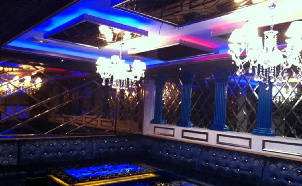 现代时尚风格ktv灯光设计实景图片