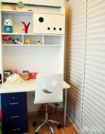 现代简约三室两厅儿童房装修图片