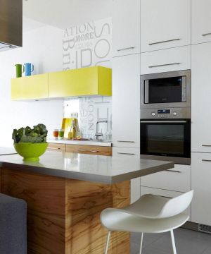2023现代风格90平米三室一厅厨房装修效果图图