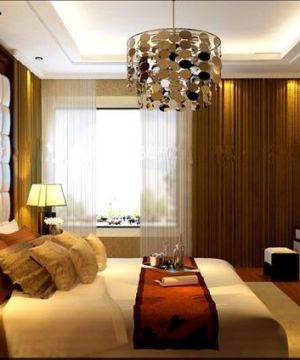 最新2013欧式卧室简约吊灯装修效果图片