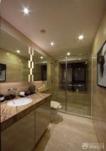 最新简约室内卫生间移门效果图片