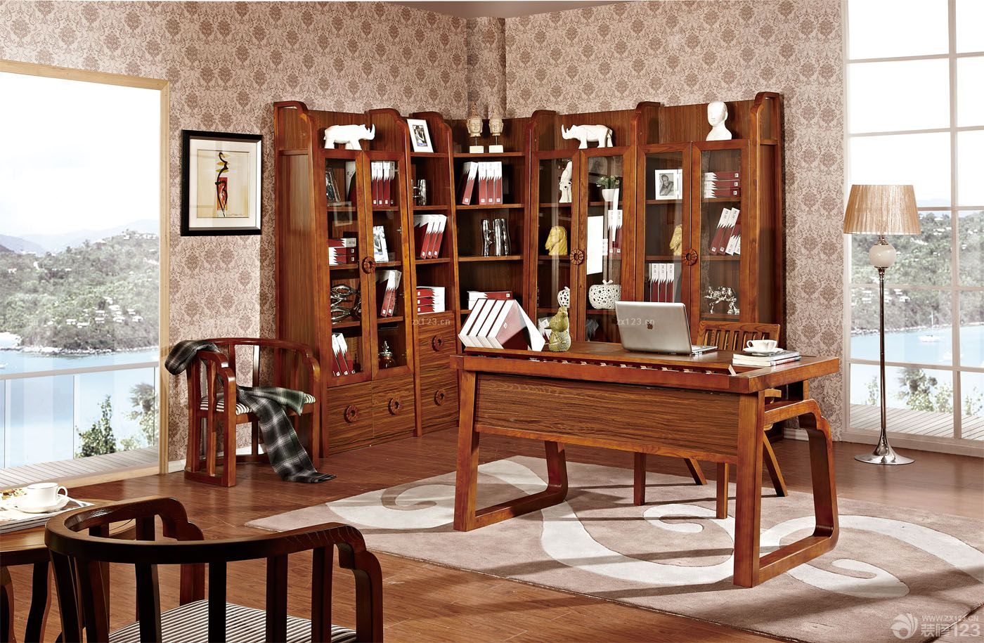 最新中式混搭家庭书房书柜装修效果图
