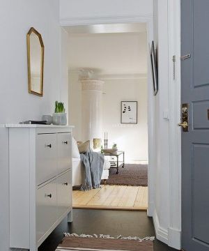 温馨家装进门玄关鞋柜设计效果图欣赏