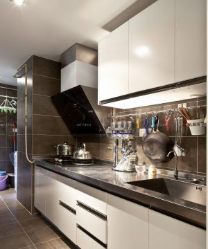 2023最新现代风格室内6平米厨房橱柜设计效果图片