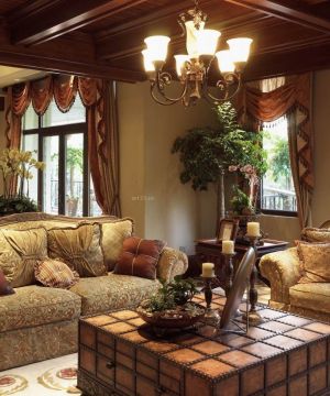 最新美式小客厅窗帘茶几效果图片欣赏