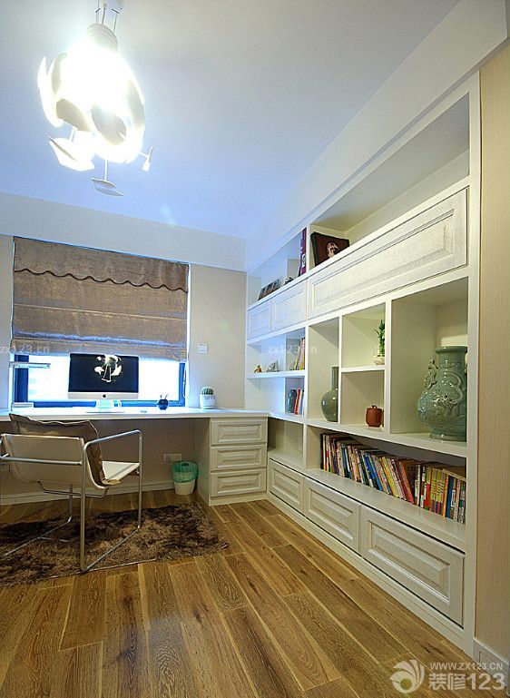 2025最新转角电脑桌书柜组合装修案例